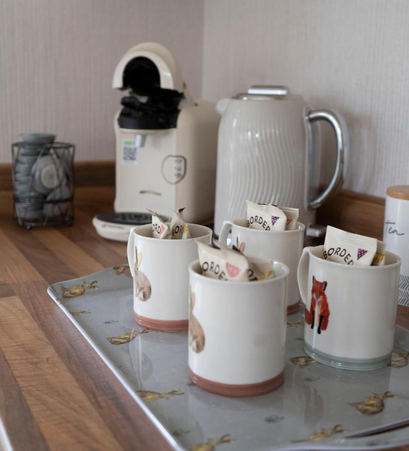 Hollicarrs Holiday Park - Hares Leap Riccall Экстерьер фото